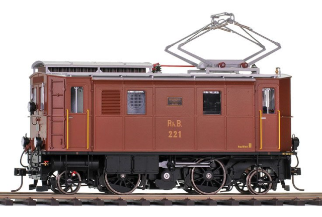 9256 111 RhB Ge 2/4 221 Om